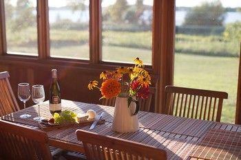 Away In The County Bed And Breakfast Cherry Valley Dış mekan fotoğraf